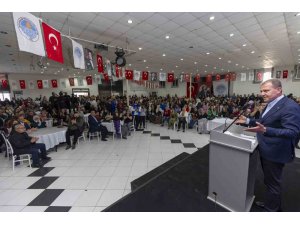 Seçer: "Gençlerimizin geleceğini önemsiyoruz"