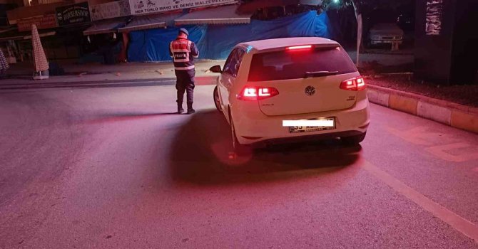 Alanya’da aranan 4 şahıs yakalandı