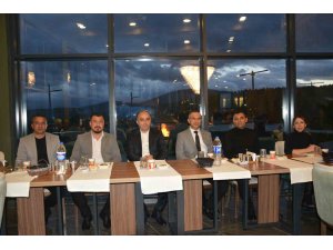 Korkuteli’nin 58 mahalle muhtarı iftarda buluştu