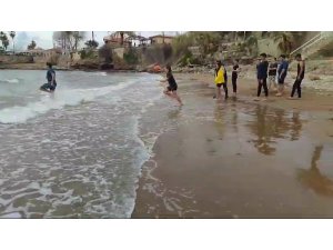 Öğrencilere dalış ve ilk yardım kursu