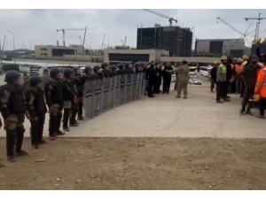 Akkuyu NGS’de maaş alamayan işçiler iş bıraktı