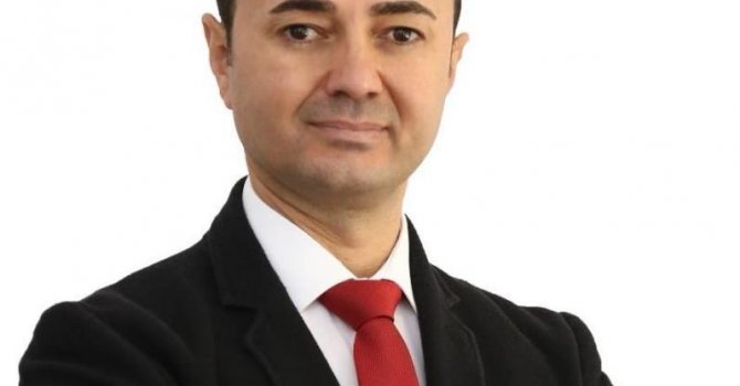 İLÇE BAŞKANI BELEDİYE İŞÇİSİ ÇIKTI