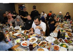 Büryan iftarda hem gözü hem de mideyi doyuruyor