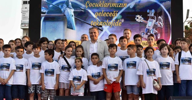 Muratpaşa’da derslerine erişemeyen öğrenci kalmayacak