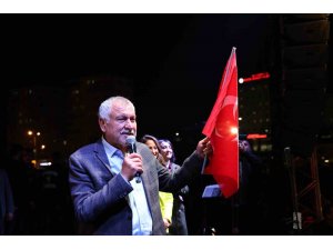 CHP Adana’da hem büyükşehir hem de 9 ilçeyi kazandı