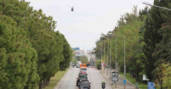 Antalya’da helikopter destekli polis korteji