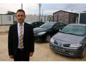 ’İsraf haramdır’ diyen belediye başkanı, makam aracı uygulamasını kaldırarak araçları satışa çıkardı