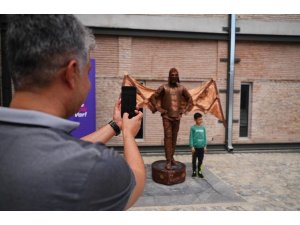 Portakal Çiçeği Karnavalı tüm kenti sardı