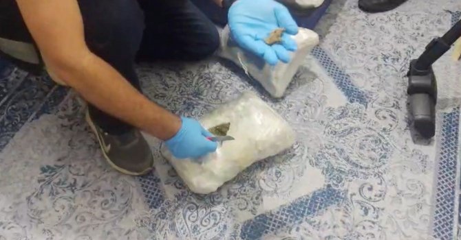 Antalya’da 34 kilogram uyuşturucu ele geçirilen operasyonda 1 kişi tutuklandı