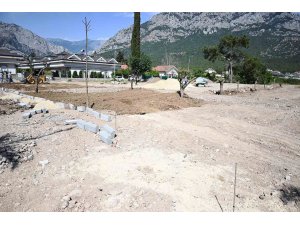 Arslanbucak Mahallesi’nde yeni park yapımına başladı