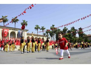 Mersin’de 23 Nisan kutlandı