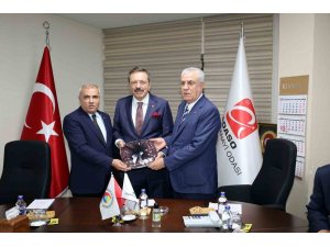 Hisarcıklıoğlu: “Adana, yüksek dönüşüm kapasitesine sahip iller arasında”