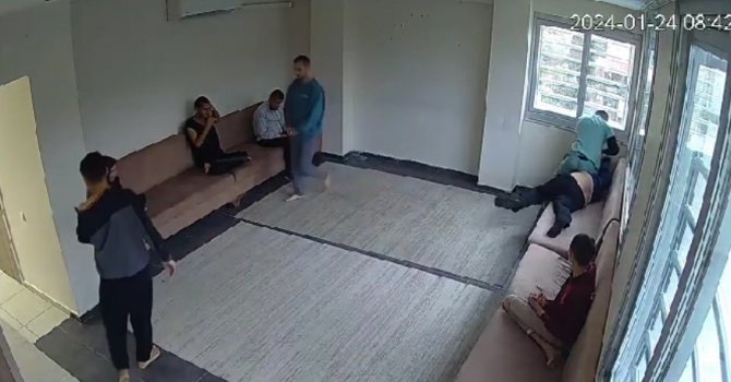 Bakımevindeki dayak dehşeti kamerada