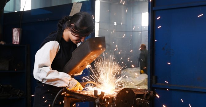 OSB’DEN KADINLARA KAYNAKÇILIK KURSU