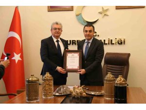 Burdur’un haşhaş helvası coğrafi işaret alarak tescillendi