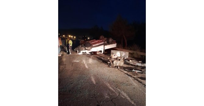 Hatay’da ters dönen kamyonetin sürücüsü yaralandı