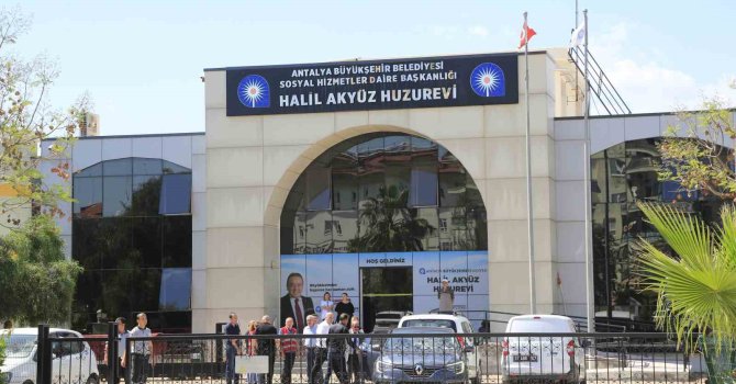 Huzurevindeki son gününde dehşet saçtı: 2 ölü, 1 yaralı