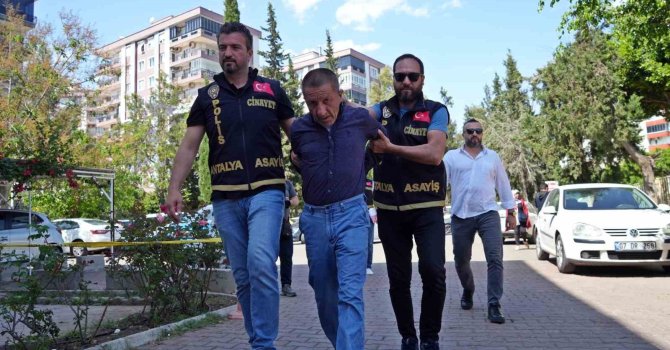 Huzurevinde 2 kişiyi meyve bıçağıyla öldüren katil zanlısı: "Başımı eğmenize gerek yok"