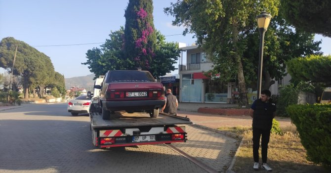 Ses sistemi, cam filmi ve abartı egzoz tespit edilen otomobilin sürücüsüne 14 bin 500 TL ceza