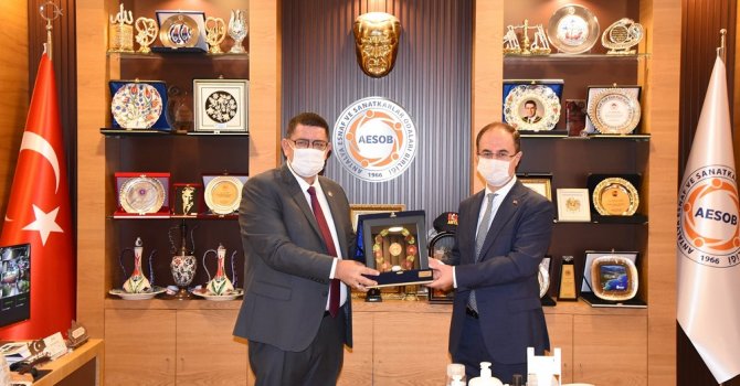 "Esnaf ve Sanatkara Pozitif Ayrımcılık Anlayışıyla Hizmet Vereceğiz"