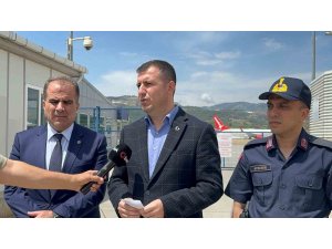 Gazipaşa Kaymakamı Altun: "Uçaktaki 188 yolcu ve 8 mürettebat güvenle tahliye edildi, yaralı yok"