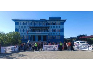 Adana’da jandarma trafik farkındalığı bilgilendirme çalışması yaptı