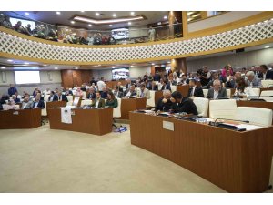 Büyükşehir’e meclisten yatırımlar için borçlanma yetkisi