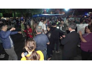 Engelli gençlere temsili askerlik öncesi kına gecesi