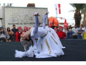 Coşkulu gençlik festivali