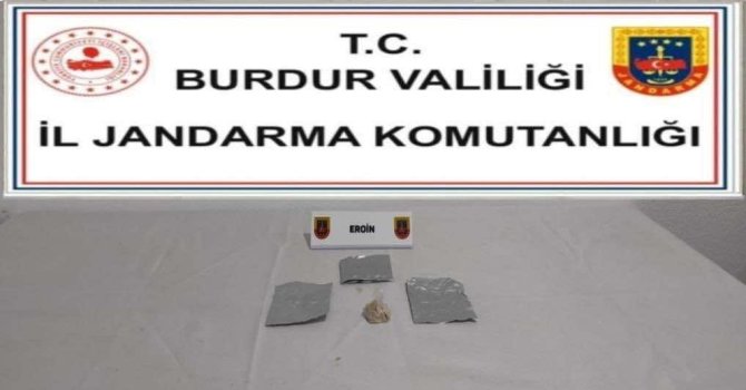 Burdur’da jandarmanın kaçakçılık ve uyuşturucu operasyonlarında 7 şüpheli tutuklandı