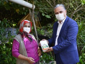 Muratpaşa hem üretiyor hem paylaşıyor