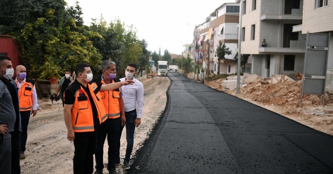 Kepez’in gecekondu yolları modernleşiyor