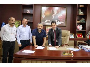 Feke Belediyesinde çalışan sendikalı işçilerin maaşı 27 bin 500 lira oldu