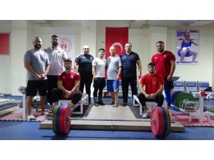 Milli halterci Paris Olimpiyatları’na Isparta’da hazırlanıyor