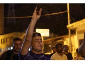 Toroslarda binlerce kişi milli takıma destek için meydanlarda