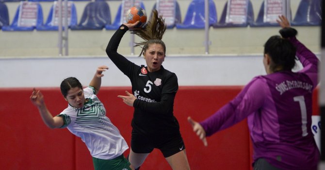 İlk yarı galibiyetle bitti