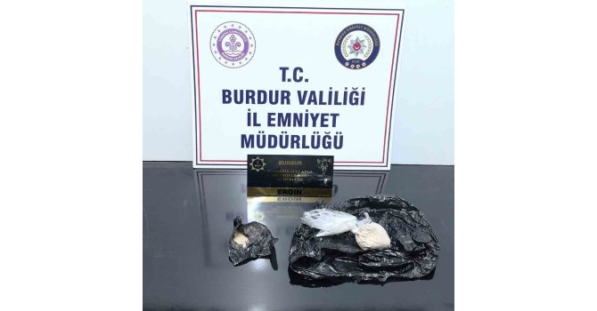 Burdur’da durdurulan araçtan uyuşturucu çıktı