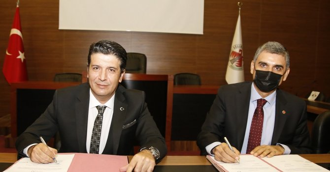 Pazarlara yılbaşı düzenlemesi