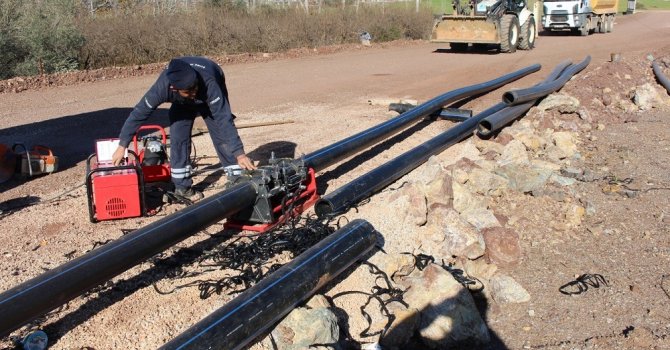 Döşemealtı içme suyu hatları yenileniyor