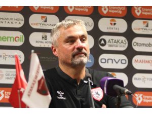 Thomas Reis: "Takım olarak çok iyi bir maç çıkardık"