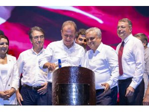 Seçer, ’51. Uluslararası Silifke Müzik ve Folklor Festivali’ne katıldı