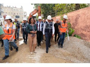 Adana Büyükşehir Belediye Başkanı Karalar, "Yedigöze Barajından Kozan’a sağlıklı su getiriyoruz"