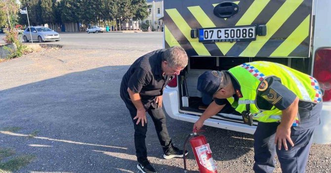 Jandarma Gazipaşa’da okul servislerini denetledi