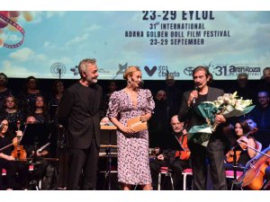 Demet Akbağ ve Uğur Polat’a Uluslararası Adana Altın Koza Film Festivali’nde “Onur Ödülü”