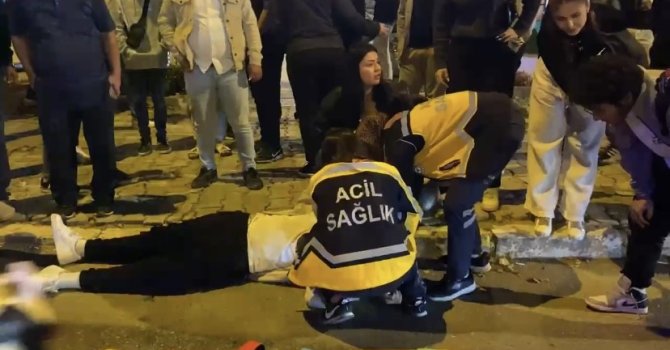 Kırmızı ışıkta geçen otomobil yayaya çarptı