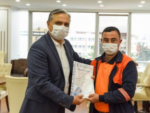 Sertifikaları Başkan Uysal verdi