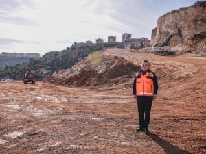 Tütüncü “Ferhat misali yollar açıyoruz”