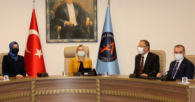 Rektör Özkan’a AK Parti Heyetinden Ziyaret