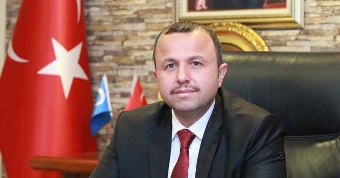 AK Parti İl Başkanı herkesi havaalanına davet etti