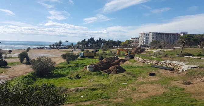 Manavgat’ta kolektör hattı yenilendi